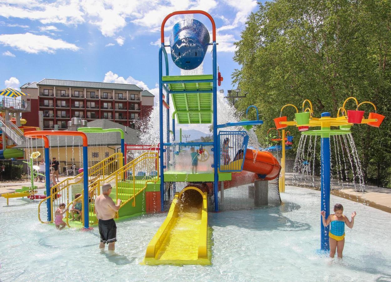 Country Cascades Waterpark Resort Pigeon Forge Exterior foto
